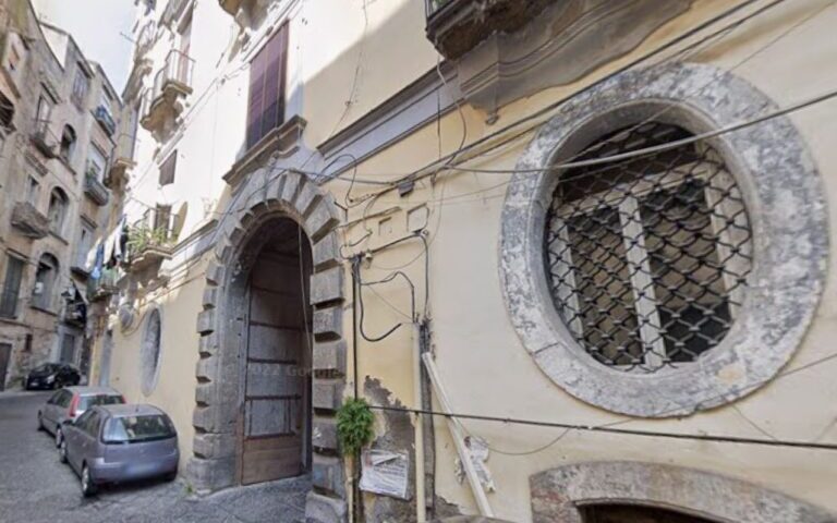 Immobili del Ruggi nel centro storico, doppia richiesta di affitto: