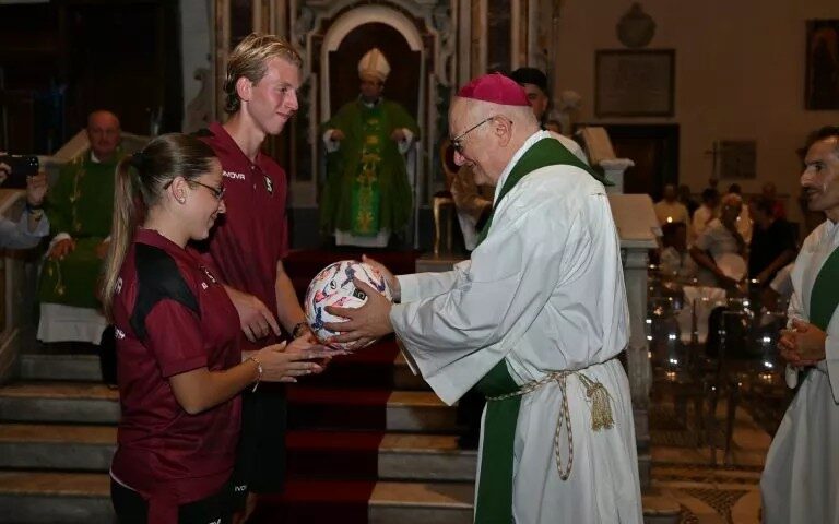 Salernitana alla Santa Messa degli Sportivi in Cattedrale in onore di San Matteo