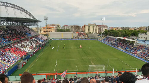 Crotone-Salernitana, vietata la vendita dei biglietti ai residenti di Salerno e provincia