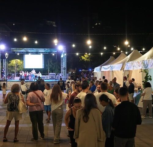 Vietri sul Mare, Gusta Marina entra nel vivo: cibo, tradizione e grande musica al festival dello street food di mare