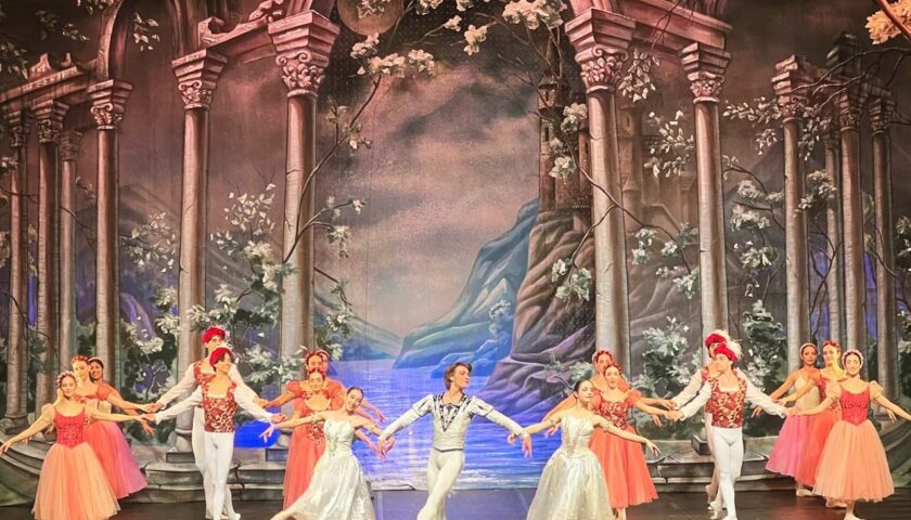 A Salerno arriva “Il Lago dei Cigni”, Il capolavoro del balletto mondiale sul palco del Teatro Augusteo