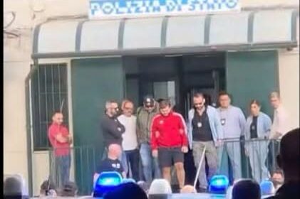 Rissa al Maxmall di Pompei: arresti tra Gionta e IV Sistema