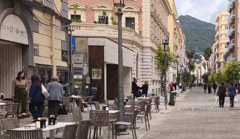 Salerno, due mesi di proroga per i lavori su corso Vittorio Emanuele Salerno, due mesi di proroga per i lavori su corso Vittorio Emanuele
