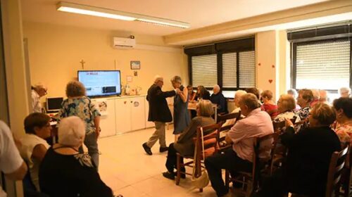 Successo per la Festa dei Nonni al Centro “Petraglia” gestito da Salerno Solidale Successo per la Festa dei Nonni al Centro “Petraglia” gestito da Salerno Solidale