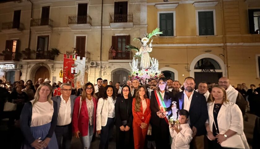 Baronissi, accesa la Lampada della Pace di Assisi: con la luce di San Francesco prende il via la IV edizione del Festival della Pace