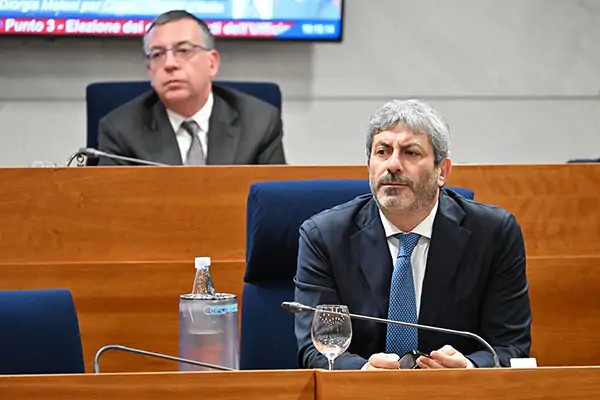 Campania, dalla sanità alla sicurezza: la Giunta Fico approva nuovi interventi