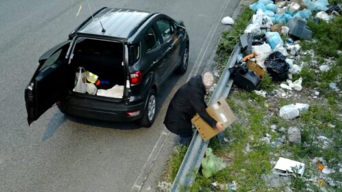 Scafati, foto trappole per combattere il fenomeno degli abbandoni indiscriminati di rifiuti Scafati, foto trappole per combattere il fenomeno degli abbandoni indiscriminati di rifiuti