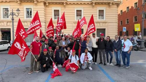 Alta Velocità, protesta dei lavoratori egiziani davanti alla Prefettura di Salerno