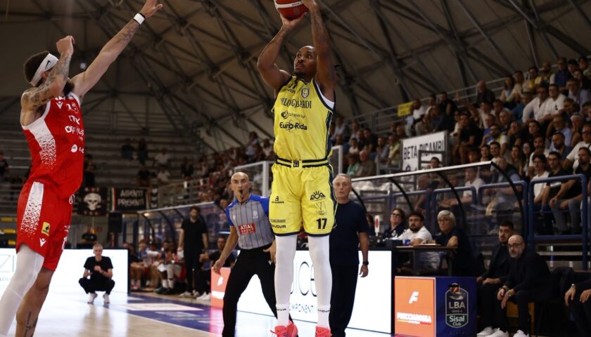Esordio amaro al Palamangano, Varese passa a Scafati