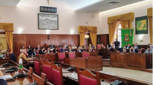 Nocera Inferiore, il consigliere Odoroso lascia il gruppo Fratelli d’Italia ed entra misto Nocera Inferiore, il consigliere Odoroso lascia il gruppo Fratelli d’Italia ed entra misto