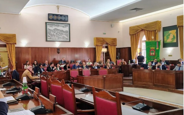 Nocera Inferiore, il consigliere Odoroso lascia il gruppo Fratelli d’Italia ed entra misto