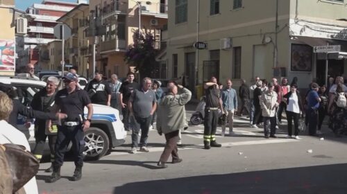 Pontecagnano Faiano, l’ultimo saluto al 15enne Antonio Pontecagnano Faiano, l’ultimo saluto al 15enne Antonio