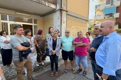 Cava de’ Tirreni, 26 nuovi posti auto nell’area della scuola di via Della Corte Cava de’ Tirreni, 26 nuovi posti auto nell’area della scuola di via Della Corte