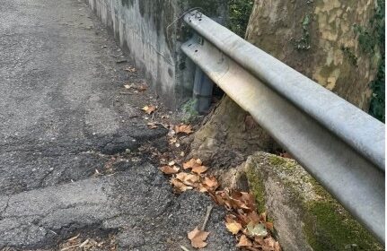 Sicurezza stradale a Cava de’ Tirreni: sopralluogo tecnico sulla Provinciale di Rotolo dopo il vertice in Prefettura