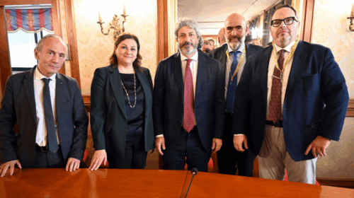 Coldiretti Campania, stop alla mobilitazione: in arrivo risorse dalla Regione Coldiretti Campania, stop alla mobilitazione: in arrivo risorse dalla Regione