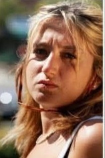 Pellezzano in lacrime per l’addio a Valeria Farina: aveva 45 anni