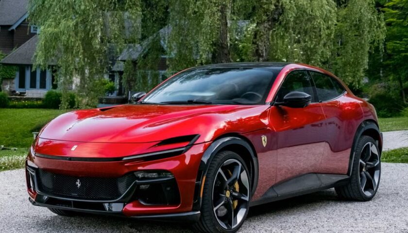Ladri con il carro attrezzi a Capaccio/Paestum: rubata Ferrari Purosangue dal valore di centinaia di migliaia di euro