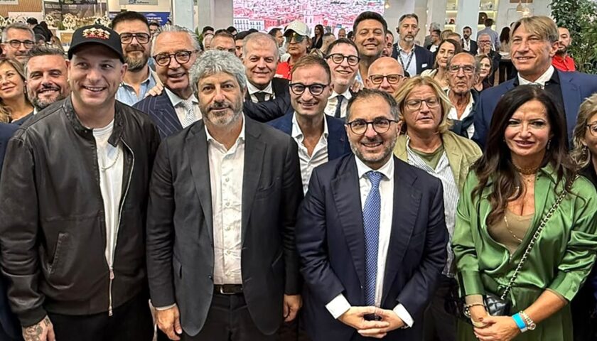 TTG Rimini 2026, la Campania protagonista con uno stand di 600 mq: Fico punta su programmazione e trasparenza
