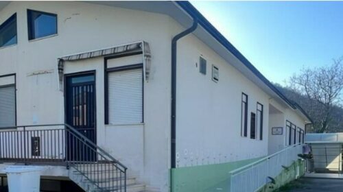 Caldaia scomparsa dalla scuola a Roccapiemonte, indagano i carabinieri Caldaia scomparsa dalla scuola a Roccapiemonte, indagano i carabinieri